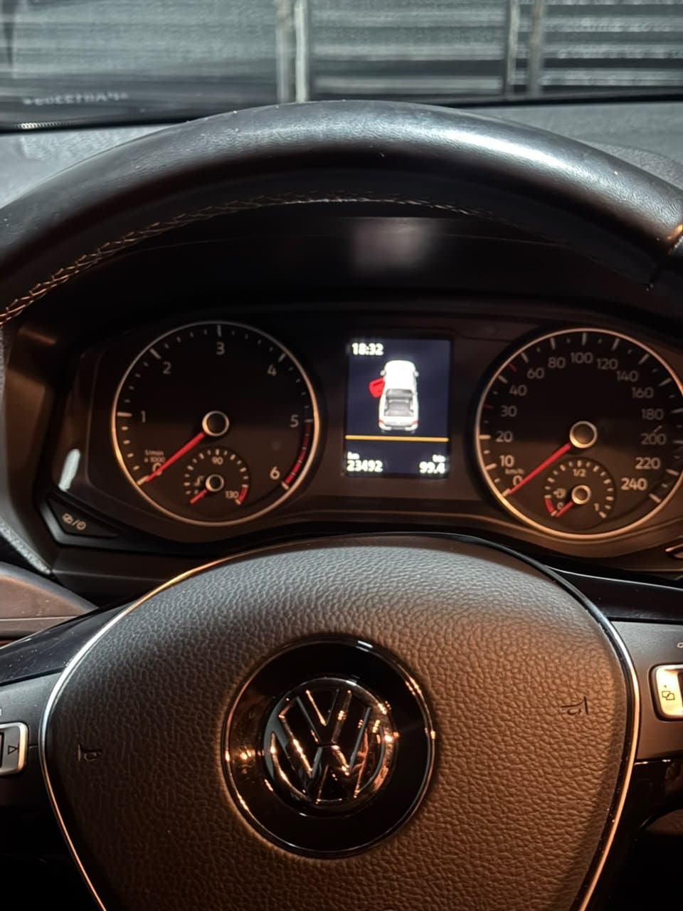 Instrumental de la Amarok con 23.492 km